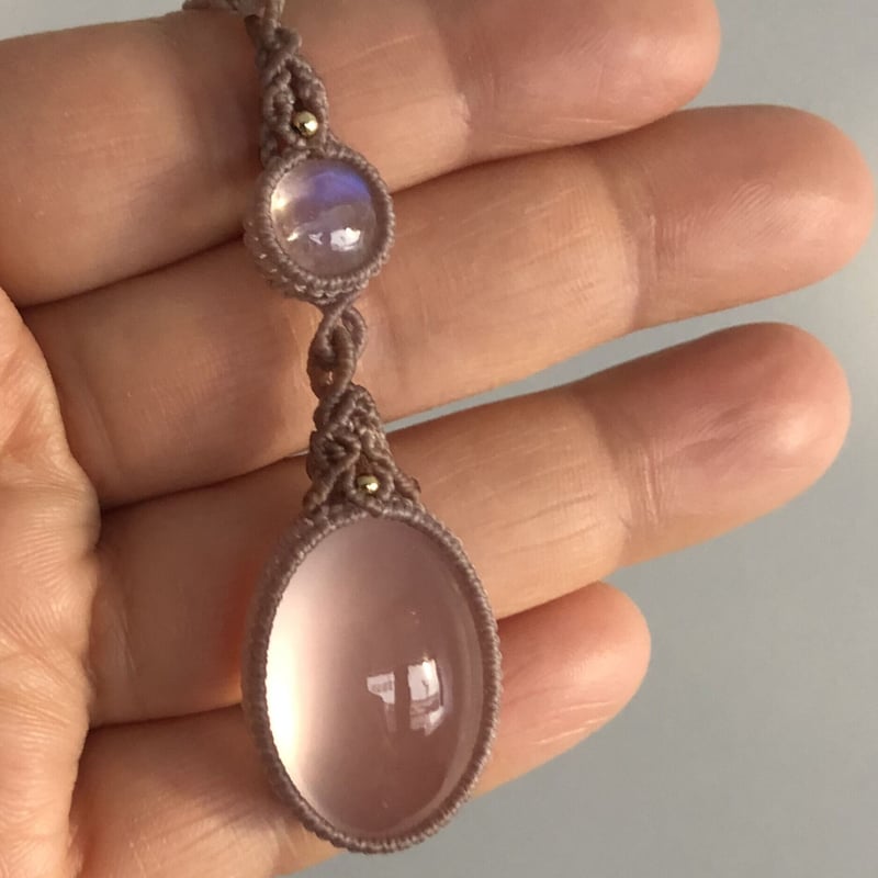 スターローズクォーツ×ホワイトラブラドライトのペンダント | ALANKAR