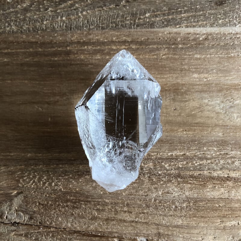 インド マニハール 産 ヒマラヤ水晶ポイント（NO.25）／レコード