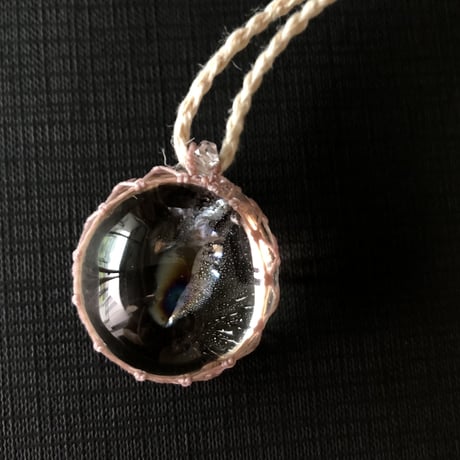 レインボー水晶（アイリスクォーツ ）ペンダント