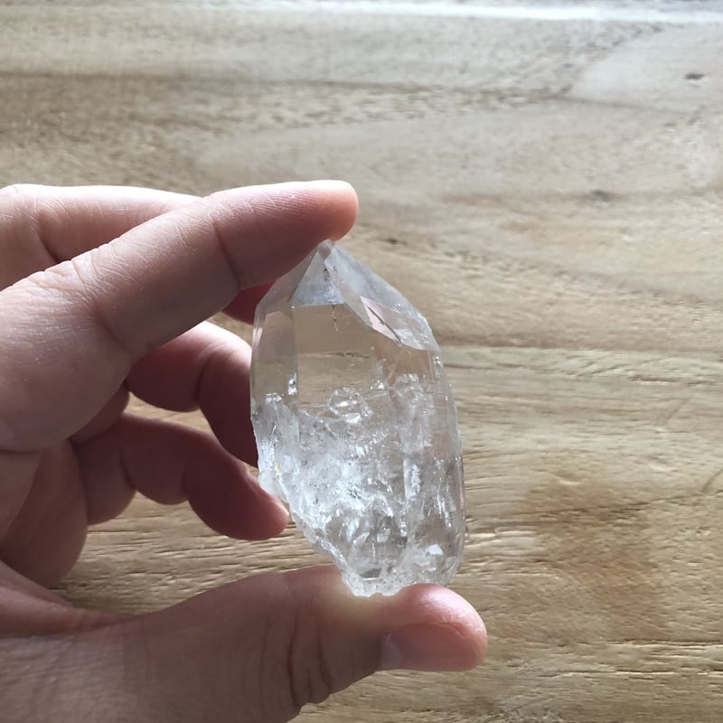 インド マニハール 産 ヒマラヤ水晶ポイント（NO.24）マスター