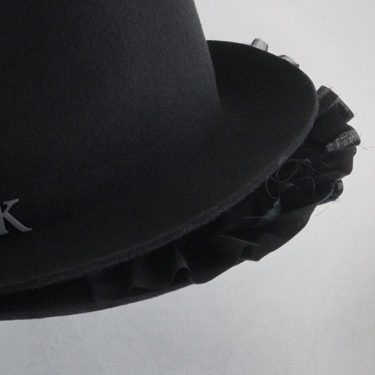 KROFUNE, W-HAT | MIFUNE / KROFUNE KROFUNE, W-HAT | MIFUNE / KROFUNE