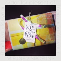 GIFT wrapping