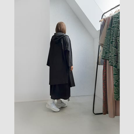 KROFUNE “Einstürzende” HOODED GOWN