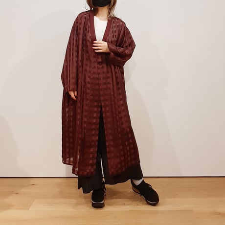 APON Gingham check Gown