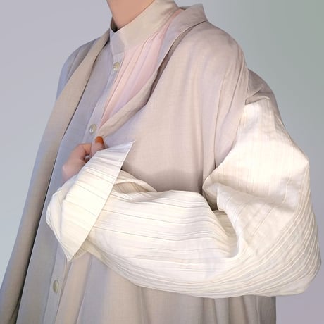 APON, BALOON GOWN