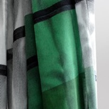 KROFUNE “Ms. Drape & Green”
