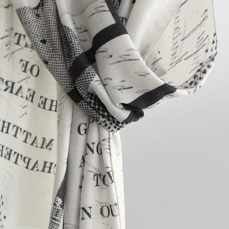 KROFUNE Long wool stole “Salt Of The Earth, Too Long”