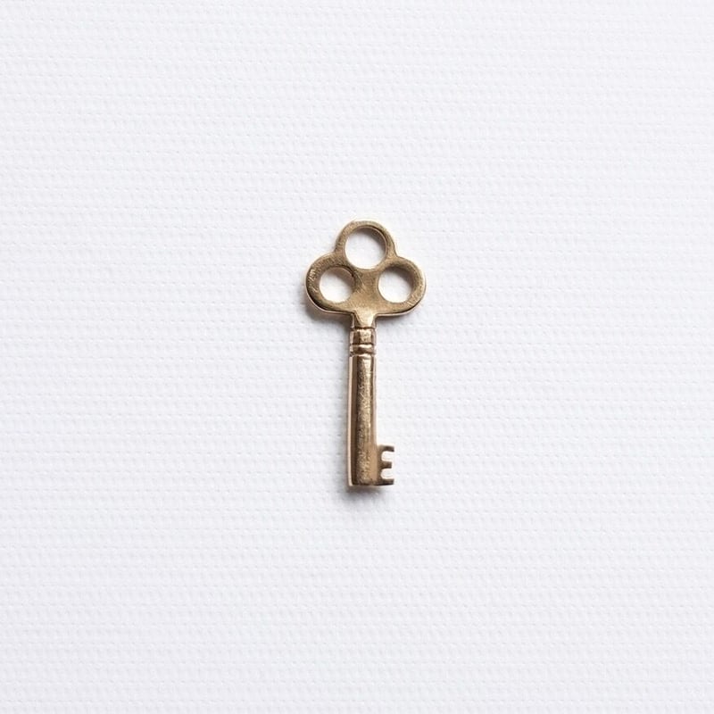 Key / 鍵（チャーム） | himie [ヒーミー]