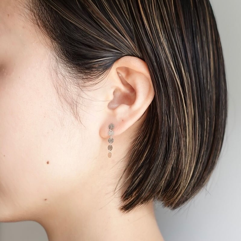 5 Petit moon pierced earrings WG / 5 プティムーン ピア