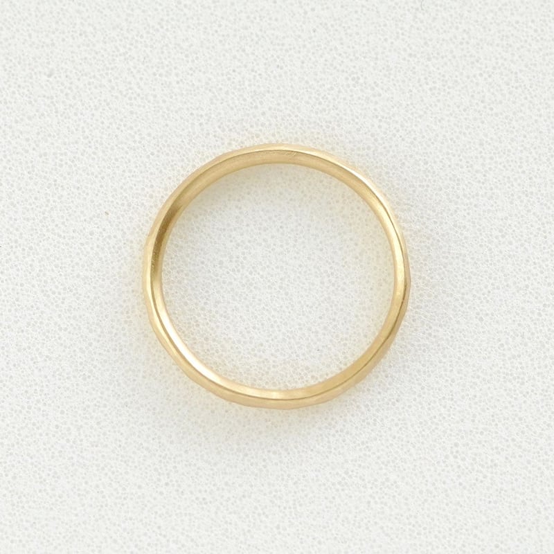 Tsuchime ring / 鎚目 リング | himie [ヒーミー]