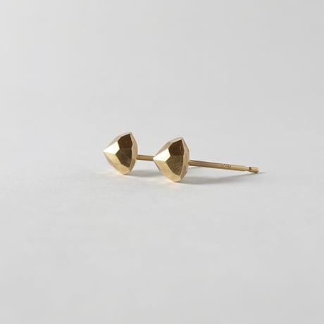 Mon coeur stud earrings / モンクール ピアス
