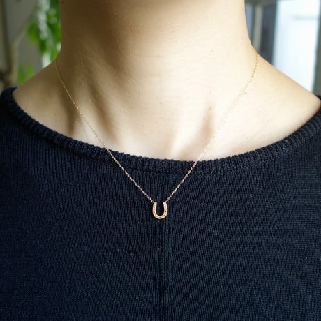 Horseshoe necklace / 馬蹄ネックレス