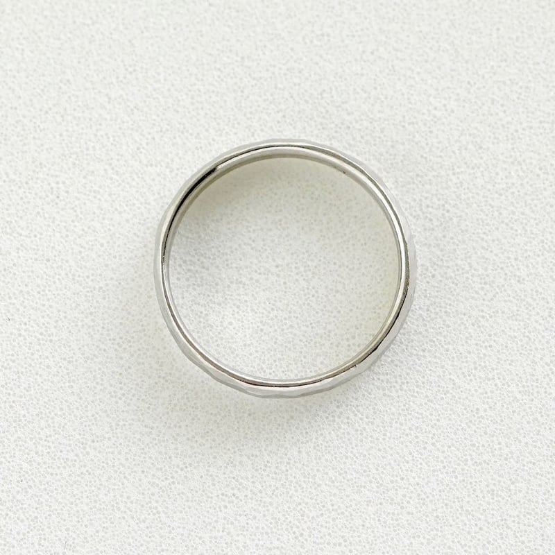 Tsuchime ring / 鎚目 リング | himie [ヒーミー]