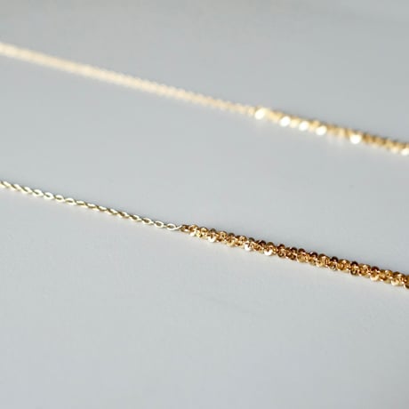 Yukiyanagi long necklace / ユキヤナギ ロングネックレス