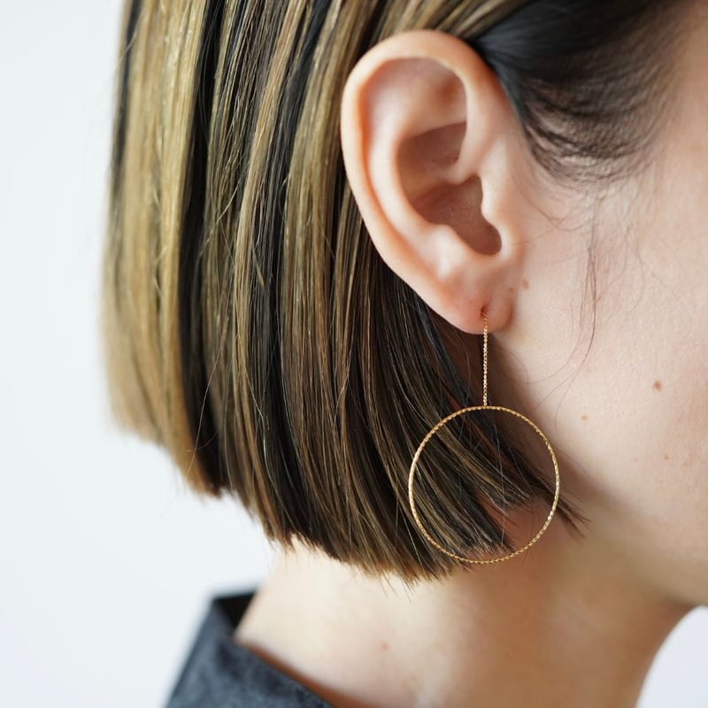 新品 himie（ヒーミー)輪なげ ピアス S（YG） 輪なげ ピアス L（YG） | himie [ヒーミー]