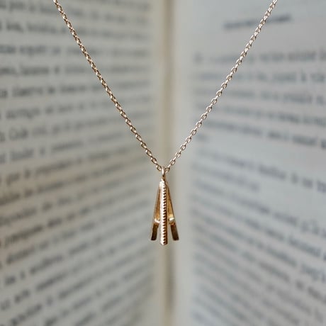 Initial necklace  A / イニシャル ネックレス A (エッフェル塔)