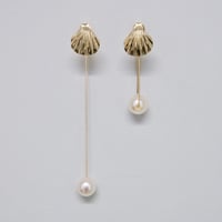 2 Petit moon pierced earrings WG / 2 プティムーン ピア