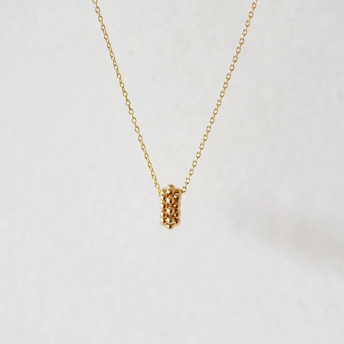 Tsubu circle necklace / ツブ サークル ネックレス | himie 