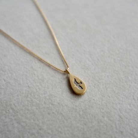 Like a bird drop-shaped necklace /  ライク・ア・バード  ネックレス (ドロップ型）