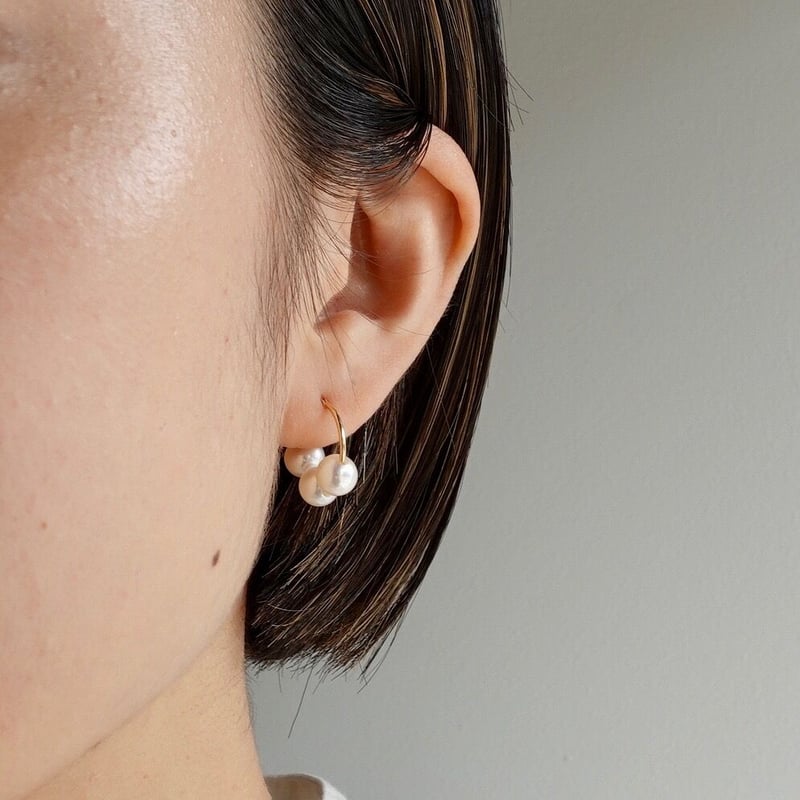Pearl 3 crossing pierced earrings / パール 3 クロッシン