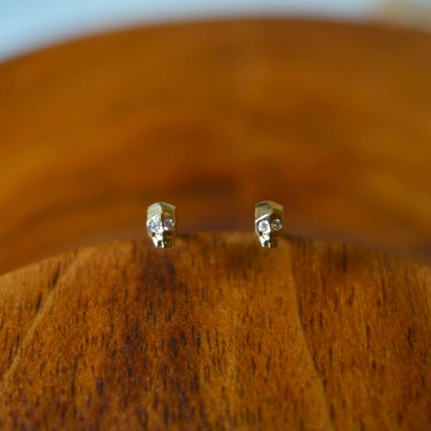 Skull earrings with diamond eyes / スカル ピアス (ダイ