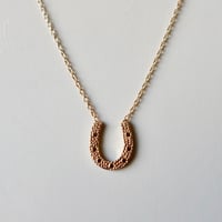 Initial necklace  C or U   / イニシャルネックレス C または U（馬蹄）