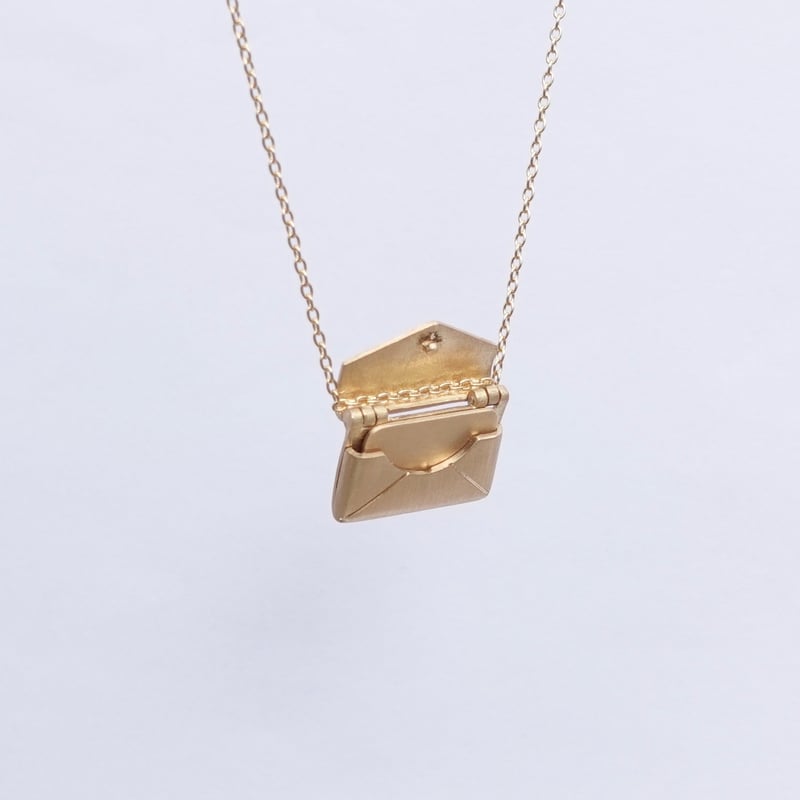 Tegami necklace / 手紙 ネックレス | himie [ヒーミー]