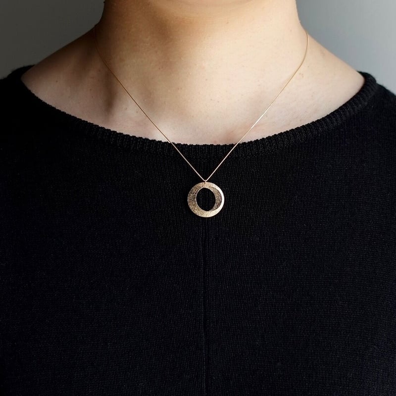Eclipse necklace / イクリプス ネックレス | himie [ヒーミー]