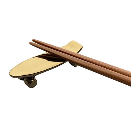 Pika Pika Skateboard chopstick rest (gold)