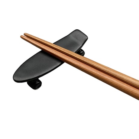 skate board chopstick rest (mat black)