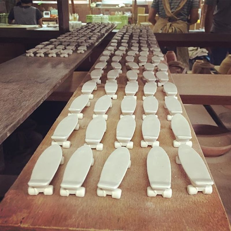 skate board chopstick rest (white) | TALKY [トーキー]