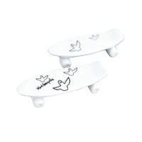 Mark Gonzales / skate board chopstick rest (white)