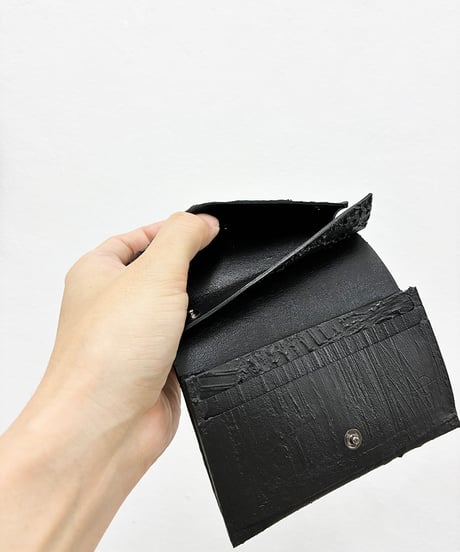 mw13｜コンパクト二つ折り財布／BK