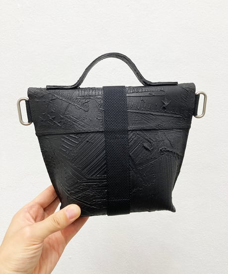 W23-01｜ラッシングミニショルダー BK