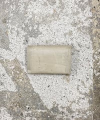 mw13｜コンパクト二つ折り財布／GR