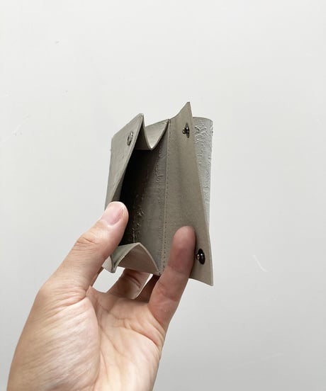 mw12｜三つ折り財布／GR