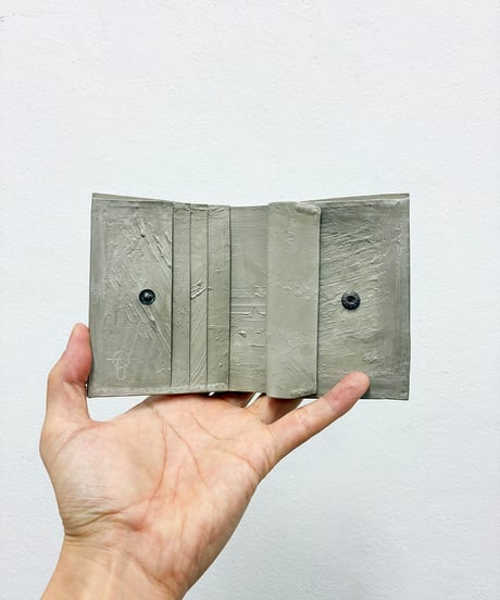 mw20｜二つ折り財布／GR