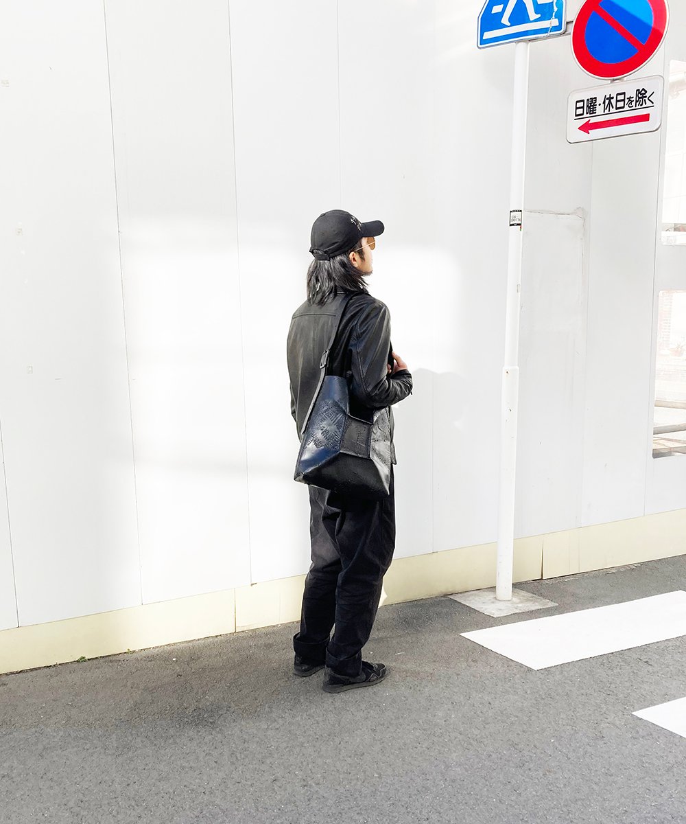 W11-01｜スクエアショルダー／BK | Kagari Yusuke ／カガリユウスケ