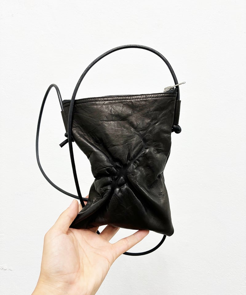 カガリユウスケ　kagari yusuke スキンがま口バッグ kagari yusuke / スキンがま口バッグ ベージュ – Fuligo / Fuligoshed