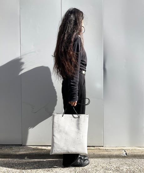 W17-01｜電線トート／WH