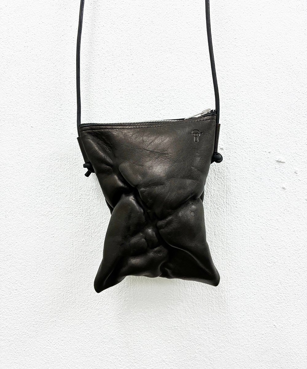 S23-02｜スキンショルダーポーチ | Kagari Yusuke ／カガリユウスケ