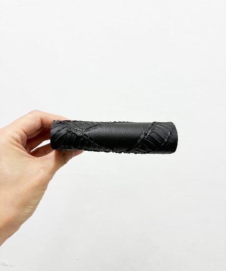mw13｜コンパクト二つ折り財布／BK