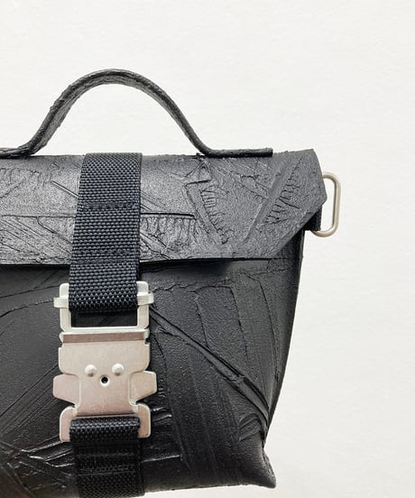 W23-01｜ラッシングミニショルダー BK
