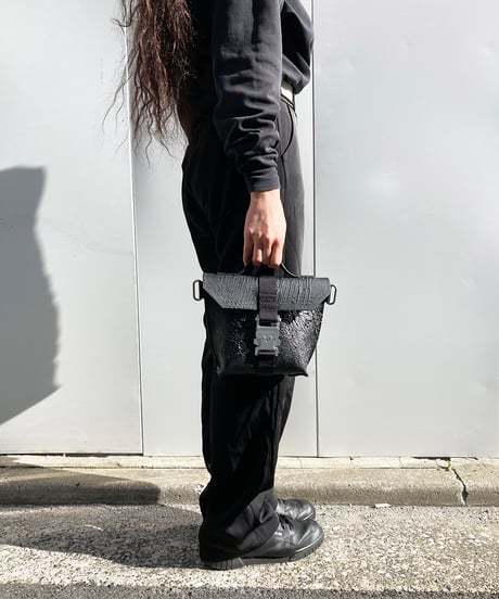 W23-01｜ラッシングミニショルダー BK