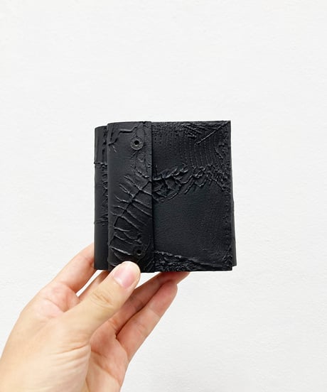 mw12｜三つ折り財布／BK
