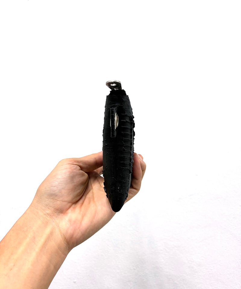 ウォールスタンダードポーチ／BK | Kagari Yusuke ／カガリユウスケ