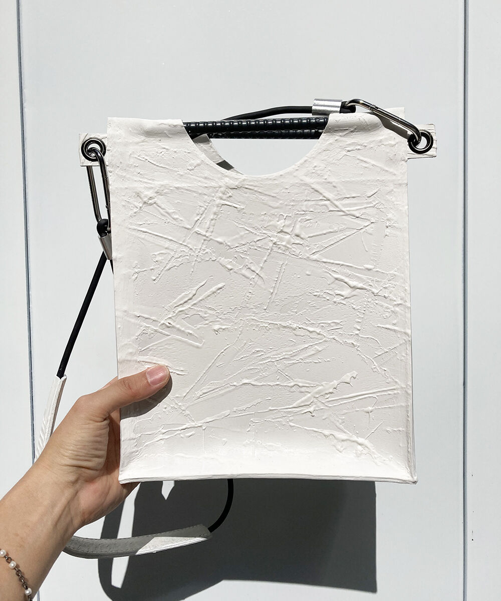 カガリユウスケ　鉄筋トートバッグ　BK黒壁 カガリユウスケ 鉄筋トートバッグ BK黒壁