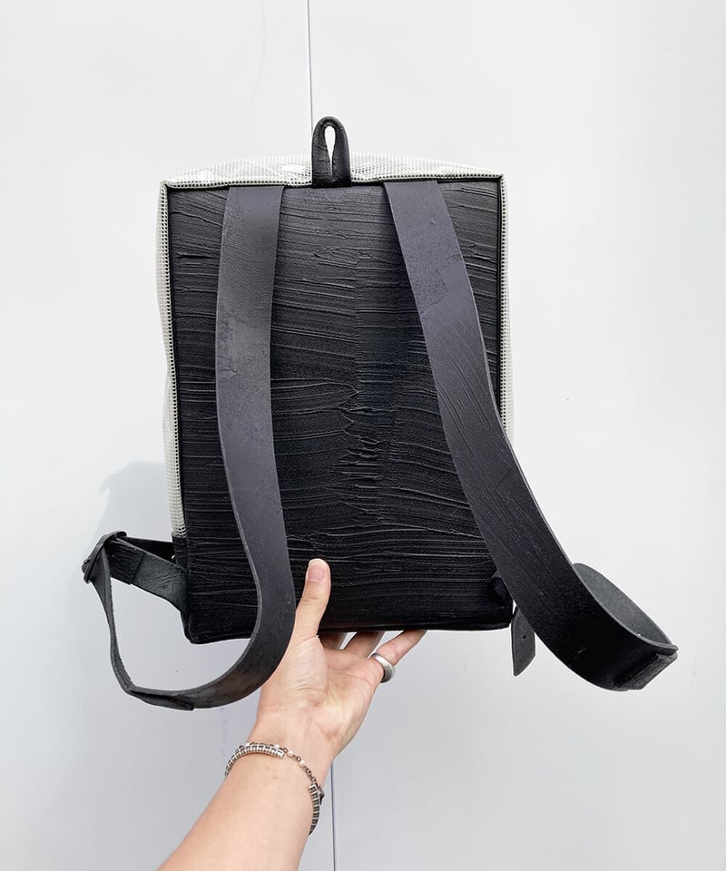 W18-05｜スクエアリュック・BK／防音シート | Kagari Yusuke ／カガリ