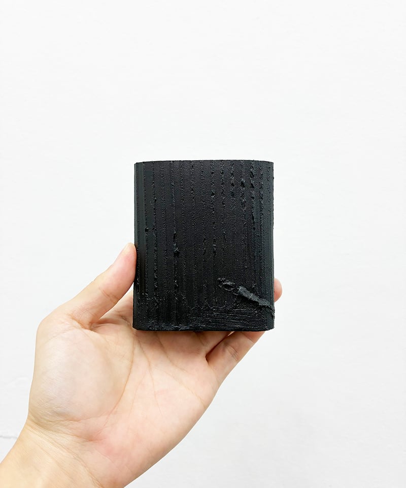mw11｜三つ折り豆財布／BK | Kagari Yusuke ／カガリユウスケ
