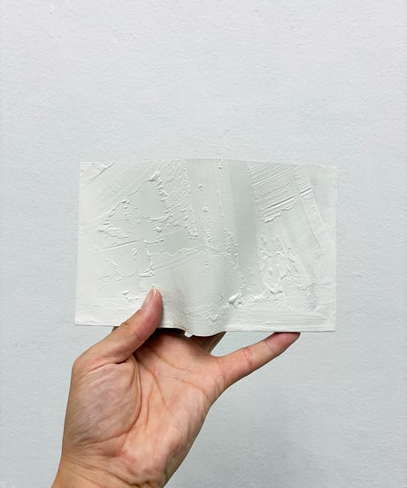 mw20｜二つ折り財布／WH